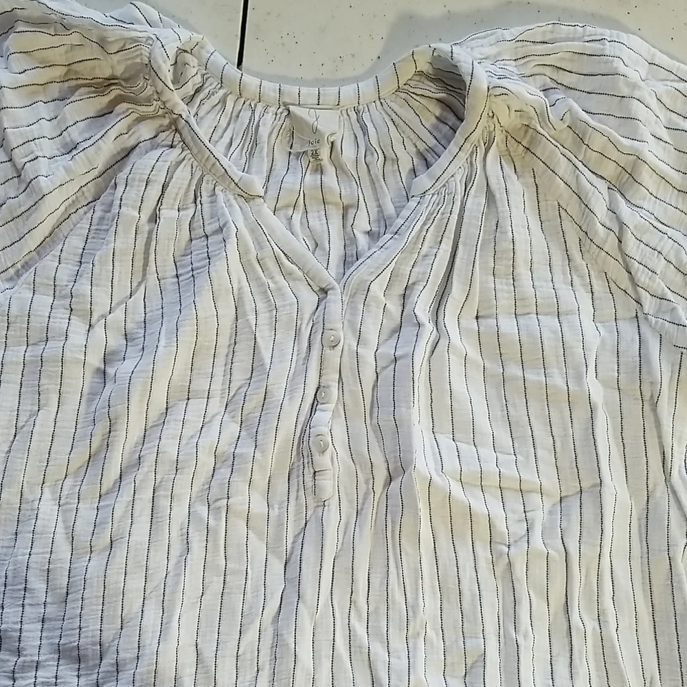 Zara White and Black Striped Blouse - Picture 4 of 5
